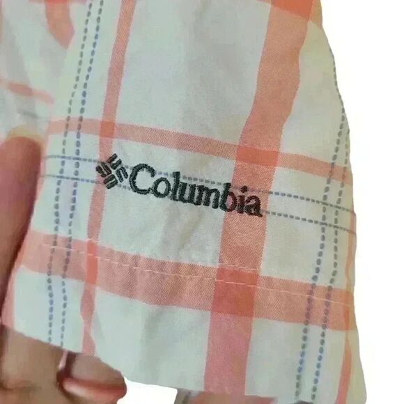 Columbia Women's White & Peach Nylon Plaid Silver Ridge Short Sleeve Button Down - Picture 7 of 13